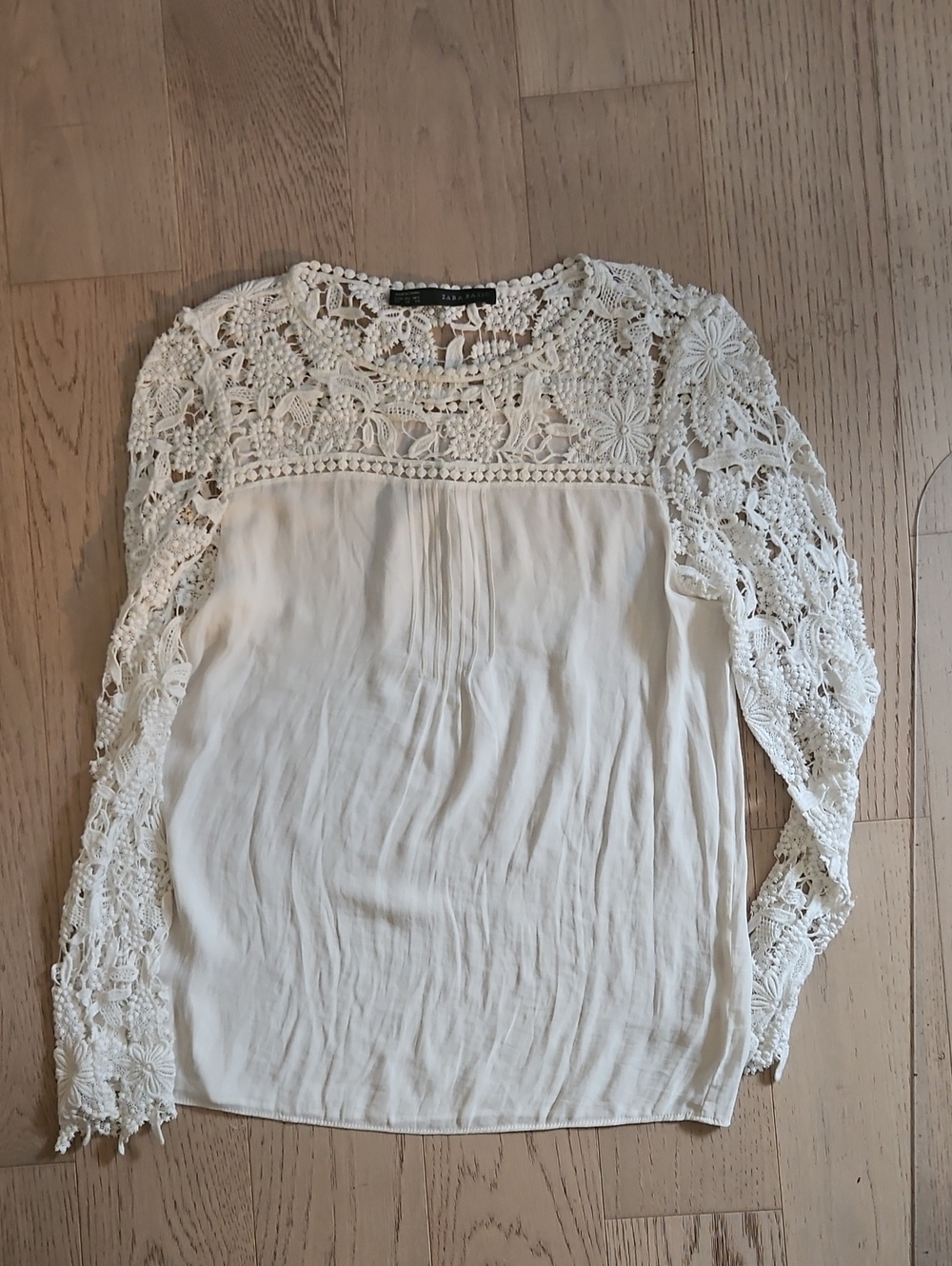 Zara Cream Crochet Lace Paneled Long-Sleeve Blouse